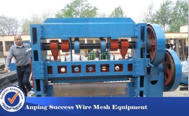 सजावटी धातु जाल मशीन बनाना स्वचालित कार्य लोड हो रहा है 150 / मिन स्पीड